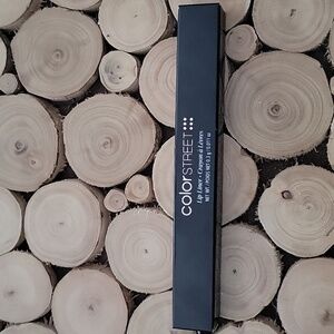 Color Street - 💋Sultry Lip Liner